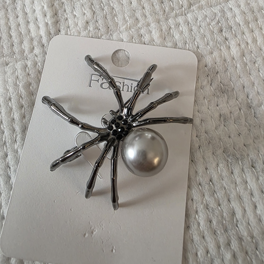 Silver Spider Brooch
